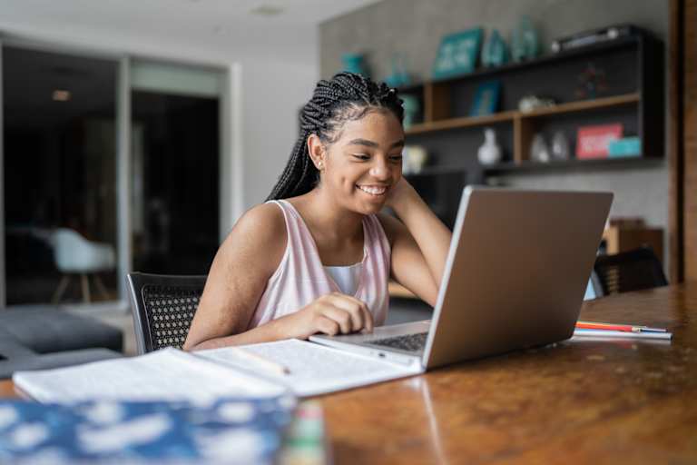 How to Find Scholarships for College