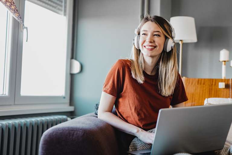 FAFSA and Financial Aid for Online School